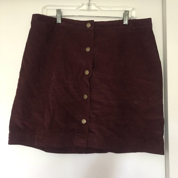 Old Navy Dresses & Skirts - Maroon Corduroy Skirt